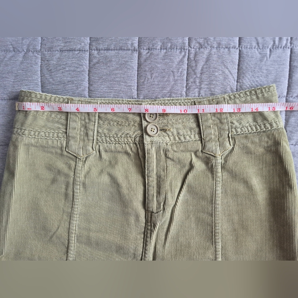 Two Mini Skirts Set - Picture 14 of 16